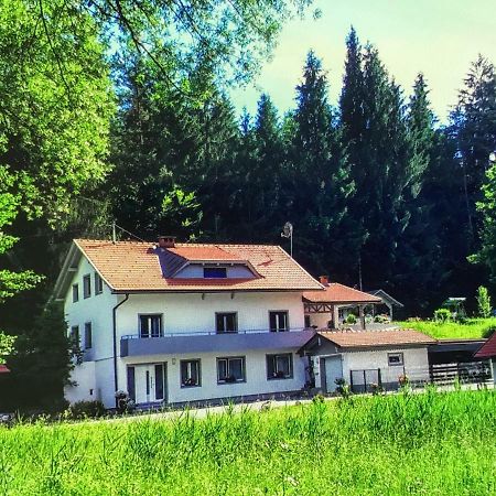 Haus Manuela Apartment Velden am Worthersee Bagian luar foto