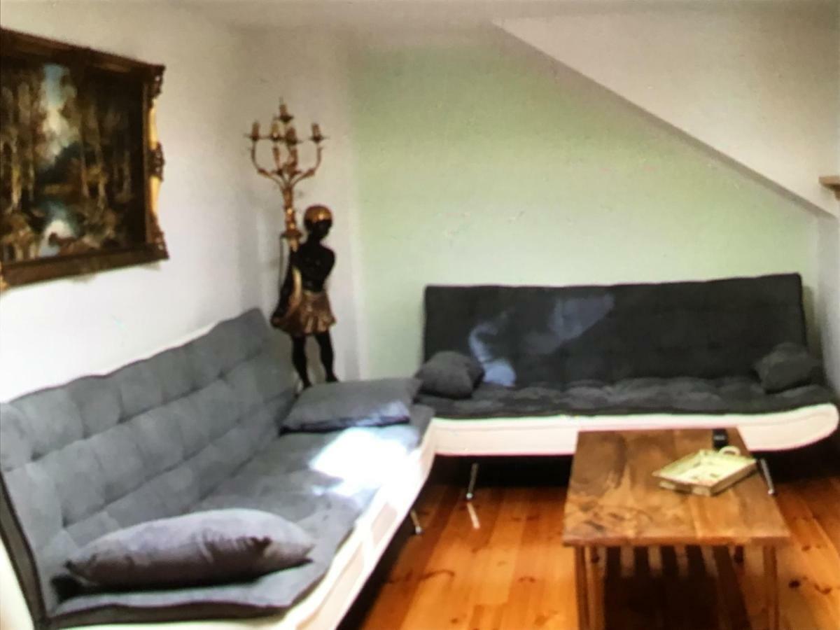 Haus Manuela Apartment Velden am Worthersee Bagian luar foto