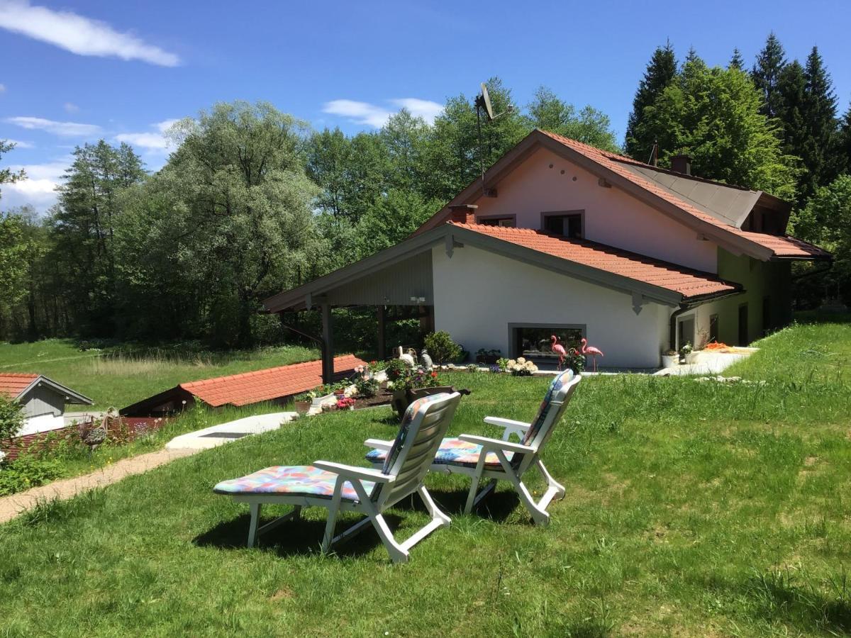 Haus Manuela Apartment Velden am Worthersee Bagian luar foto